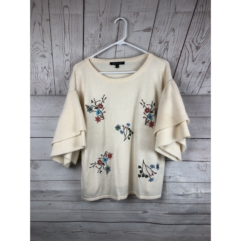 Jealous Tomato Sweater Womens Small Cream Floral‎ Embroidered Ruffle Bell Sleeve